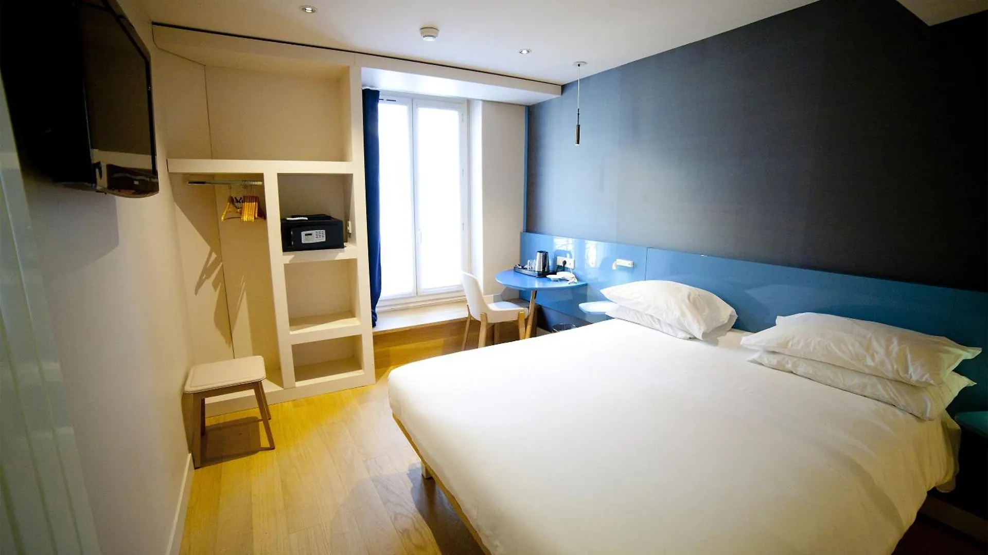 Andrea Hotel 3*